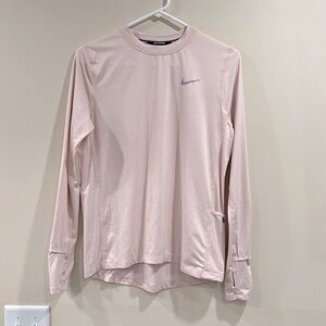 🔥Nike running Long Sleeve Athletic Tee🔥